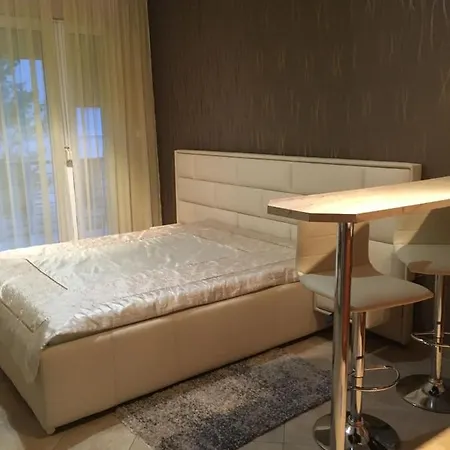 Emi Apartmán Siófok