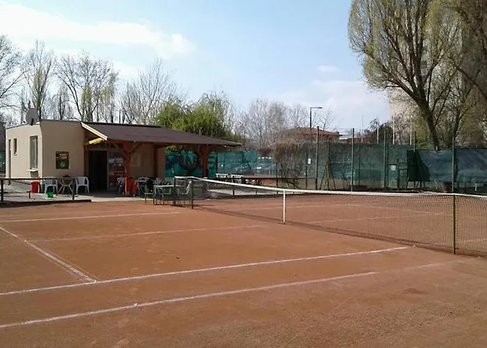Emi Siofok